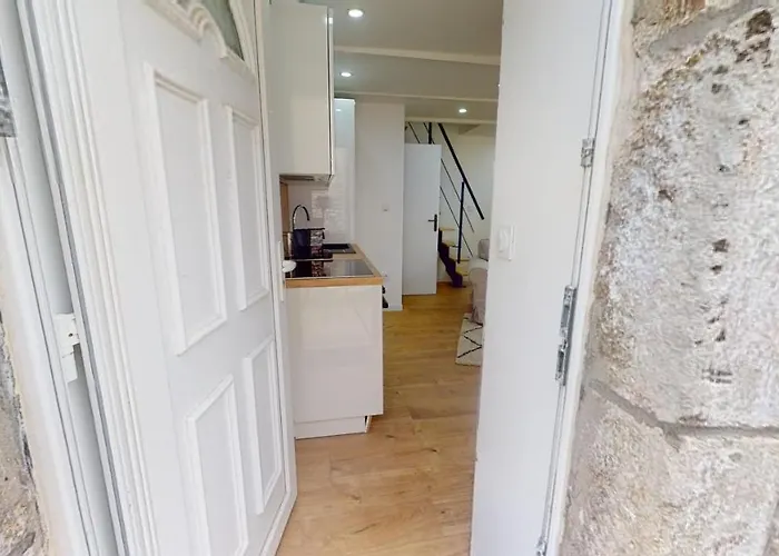 Feriehus Charmante Maison En Pierre - Centre -