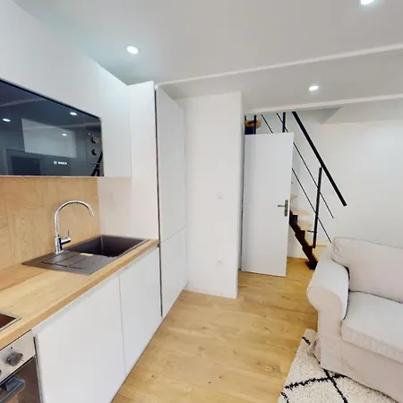 Charmante Maison En Pierre - Centre - * וויסטרהאם