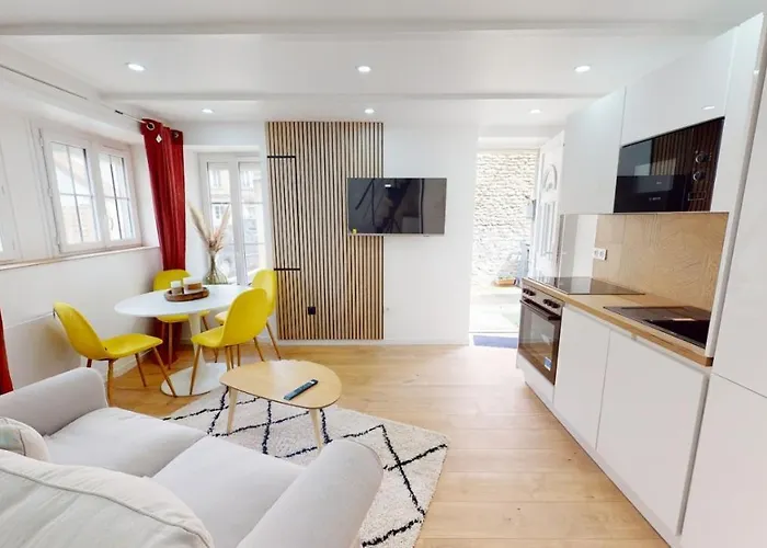 בית נופש Charmante Maison En Pierre - Centre -